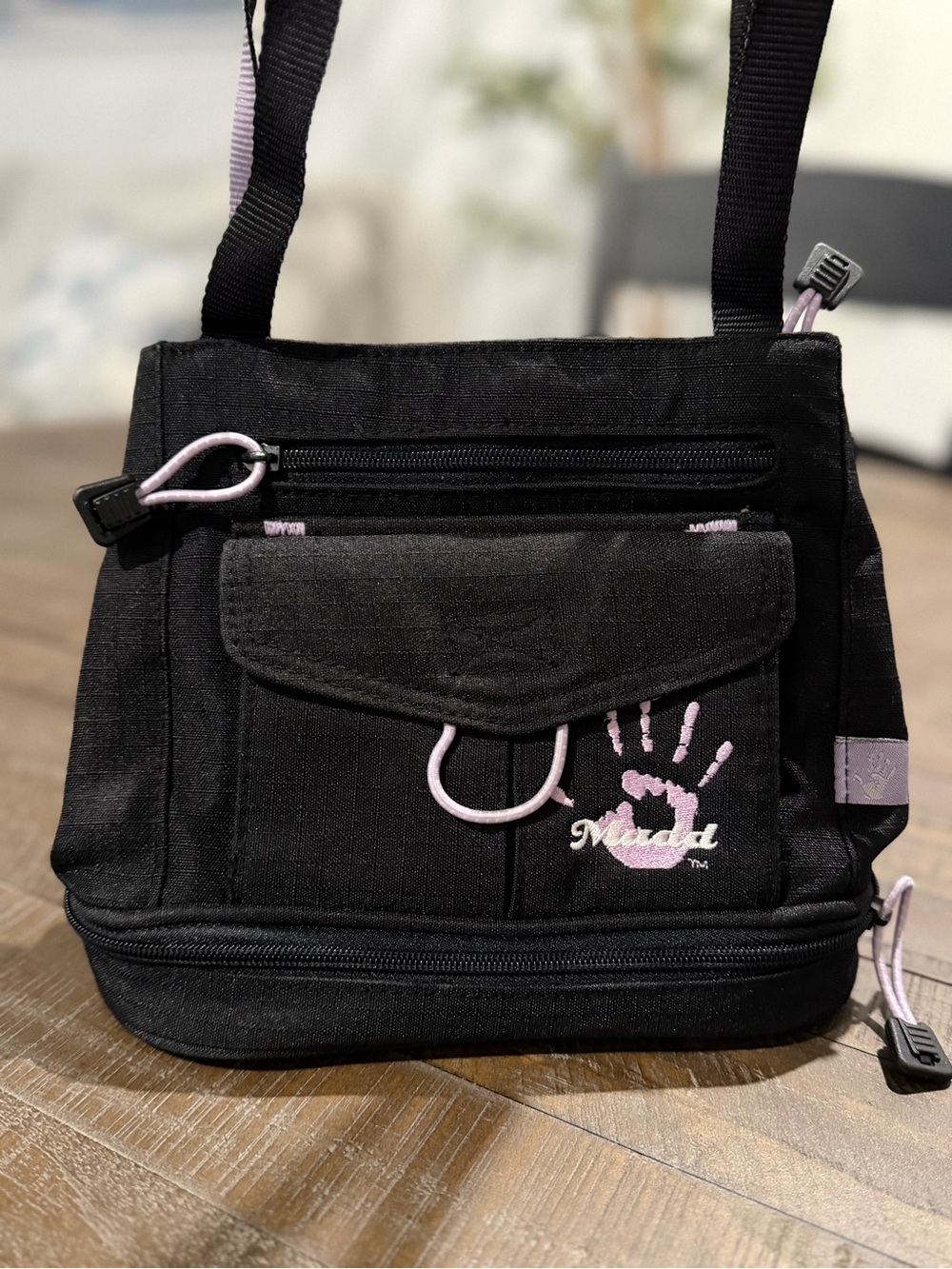 Y2K MUDD Black & Lavender Crossbody Bag